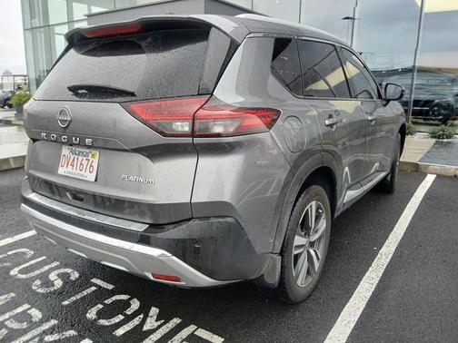 2023 Nissan Rogue Platinum