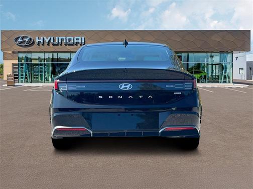2026 Hyundai SONATA Hybrid SEL