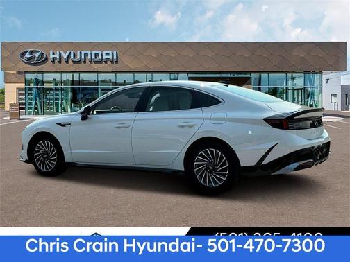 White Pearl 2025 Hyundai SONATA Hybrid SEL