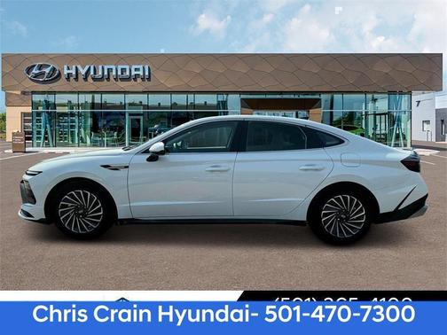 White Pearl 2025 Hyundai SONATA Hybrid SEL