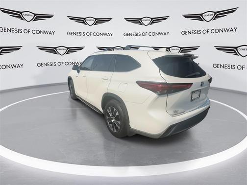 2020 Toyota Highlander Hybrid XLE