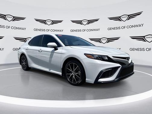 Ice 2023 Toyota Camry SE