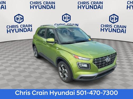 Green 2024 Hyundai VENUE SEL
