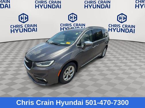 Crystal Metallic 2022 Chrysler Pacifica Limited