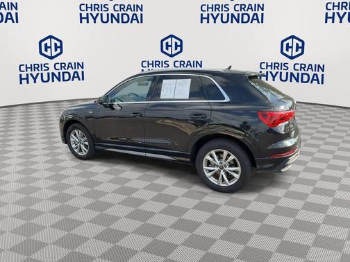 2024 Audi Q3 45 S line Premium