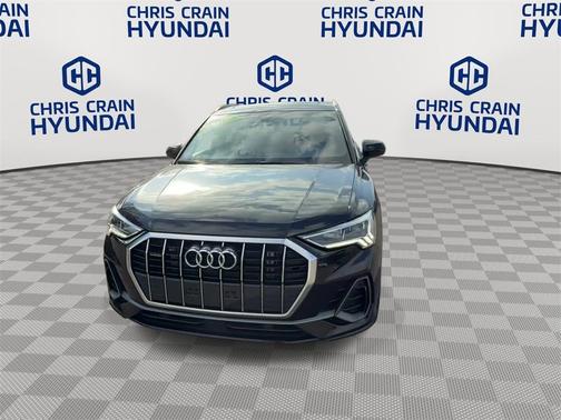 2024 Audi Q3 45 S line Premium