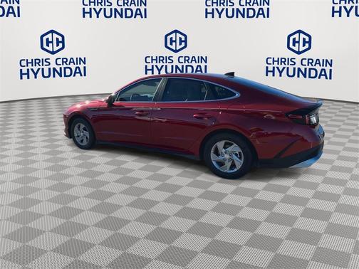 2025 Hyundai SONATA SE