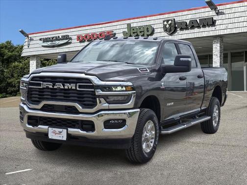 2025 RAM 2500 Lone Star Crew Cab 4x4 6'4' Box