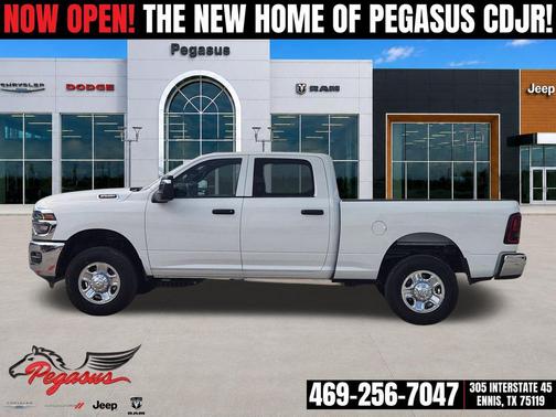 Bright White Clearcoat 2026 RAM 2500 Tradesman Crew Cab 4x4 6'4' Box