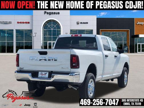 Bright White Clearcoat 2026 RAM 2500 Tradesman Crew Cab 4x4 6'4' Box