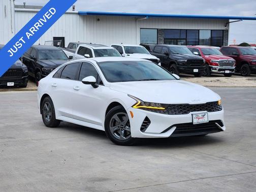 2022 Kia K5 LXS