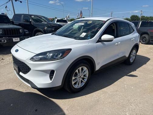 2020 Ford Escape SE