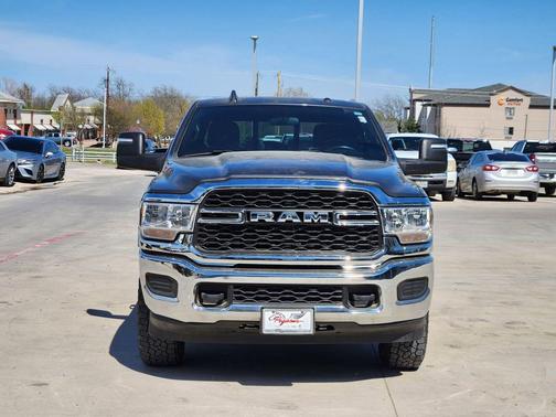 2024 RAM 2500 Tradesman Crew Cab 4x4 6'4' Box