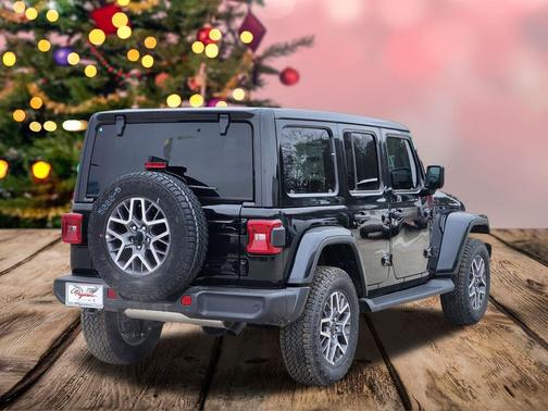 2025 Jeep Wrangler 4-Door Sahara 4x4