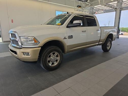 Bright White Clearcoat 2013 RAM 2500 Laramie Longhorn