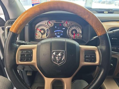 Bright White Clearcoat 2013 RAM 2500 Laramie Longhorn