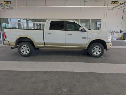 Bright White Clearcoat 2013 RAM 2500 Laramie Longhorn