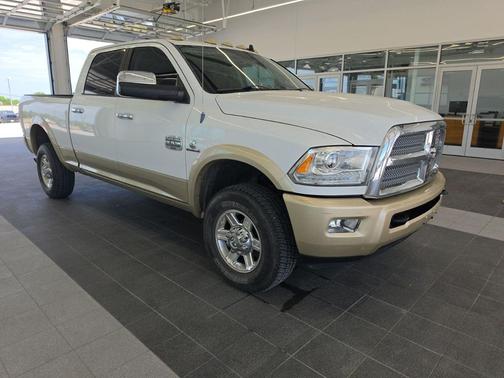 Bright White Clearcoat 2013 RAM 2500 Laramie Longhorn