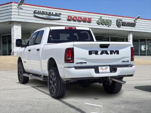2025 RAM 2500 Lone Star Crew Cab 4x4 6'4' Box