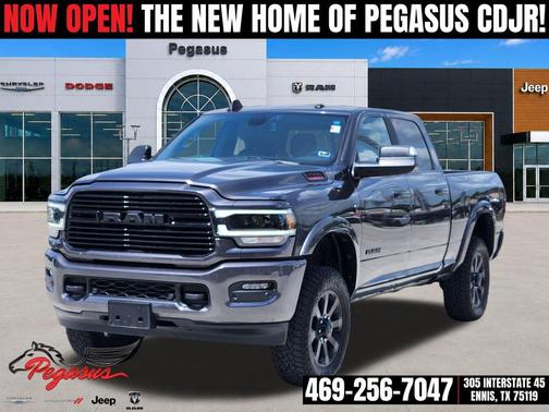 Granite Crystal Metallic Clearcoat 2022 RAM 2500 Laramie Crew Cab 4x4 6'4' Box