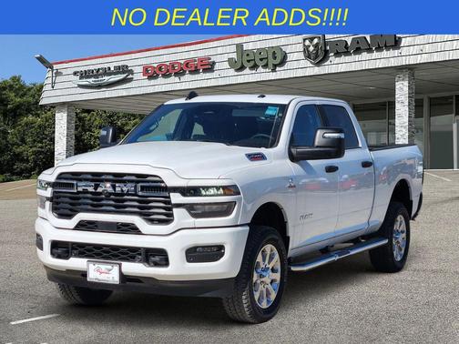 Bright White Clearcoat 2026 RAM 2500 Lone Star Crew Cab 4x4 6'4' Box