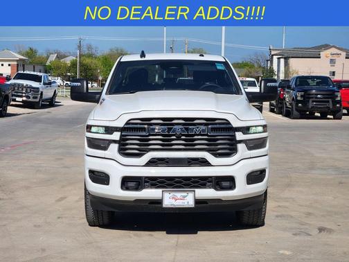 Bright White Clearcoat 2026 RAM 2500 Lone Star Crew Cab 4x4 6'4' Box