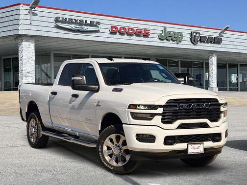 Bright White Clearcoat 2026 RAM 2500 Lone Star Crew Cab 4x4 6'4' Box