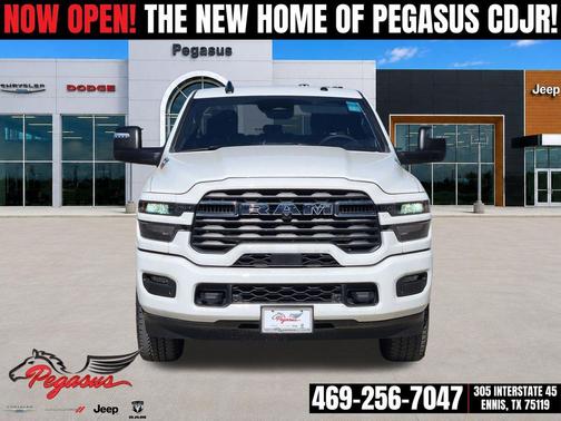 Bright White Clearcoat 2026 RAM 2500 Lone Star Crew Cab 4x4 6'4' Box