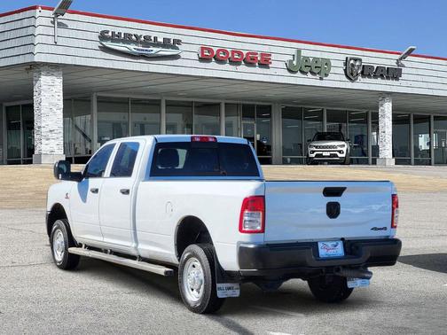 2024 RAM 2500 Tradesman Crew Cab 4x4 8' Box
