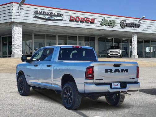 2026 RAM 2500 Lone Star Crew Cab 4x4 6'4' Box
