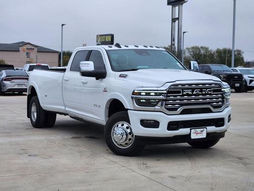 2026 RAM 3500 Longhorn
