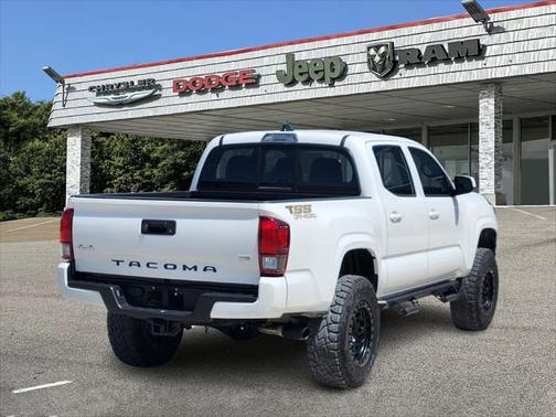 2023 Toyota Tacoma SR
