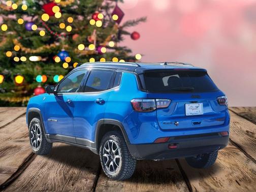 2025 Jeep Compass Trailhawk
