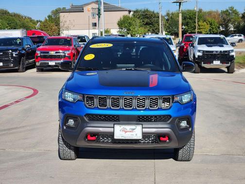 2025 Jeep Compass Trailhawk