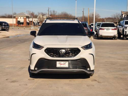 2021 Toyota Highlander XSE