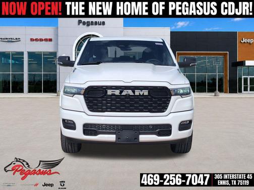 Bright White Clearcoat 2026 RAM 1500 Big Horn/Lone Star