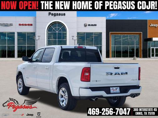 Bright White Clearcoat 2026 RAM 1500 Big Horn/Lone Star