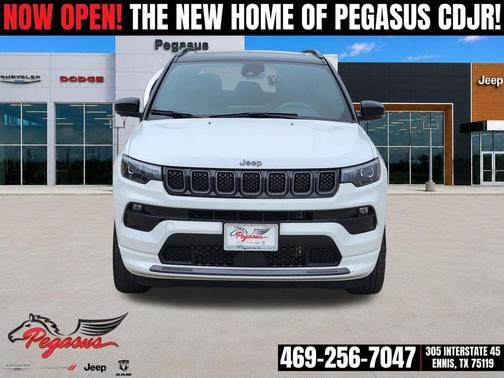 Bright White Clearcoat 2024 Jeep Compass Limited