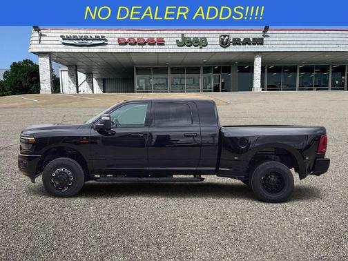 Diamond Black Crystal Pearlcoat 2026 RAM 3500 Laramie Mega Cab 4x4 6'4' Box