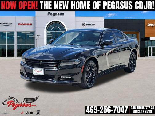Pitch Black Clearcoat 2022 Dodge Charger SXT