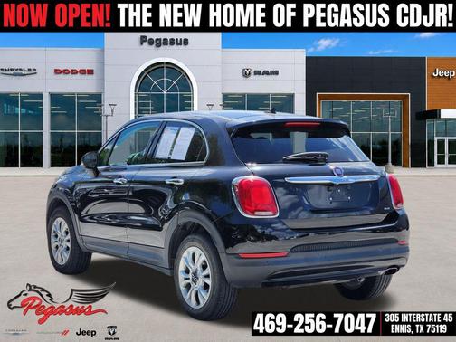 Nero Cinema (Black Clear Coat) 2016 FIAT 500X Lounge