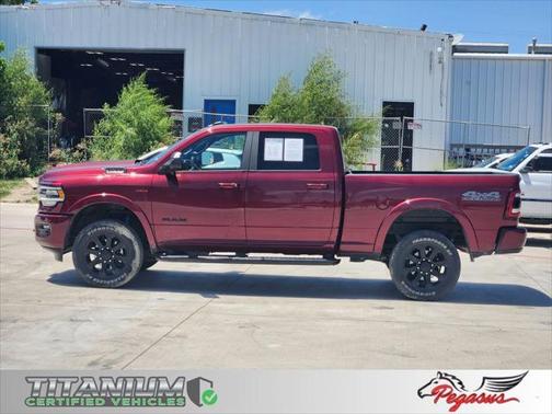 2022 RAM 2500 Laramie Crew Cab 4x4 6'4' Box