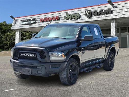 2021 RAM 1500 Classic Warlock Crew Cab 4x4 5'7' Box