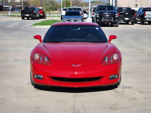 2005 Chevrolet Corvette Base