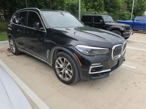 Jet Black 2020 BMW X5 sDrive40i
