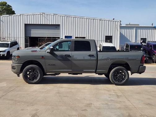 2026 RAM 2500 Lone Star Crew Cab 4x4 6'4' Box