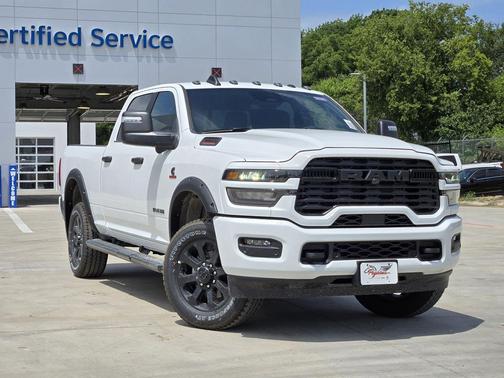 2025 RAM 2500 Lone Star Crew Cab 4x4 6'4' Box