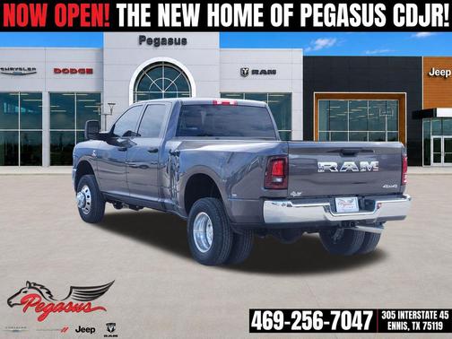 Granite Crystal Metallic Clearcoat 2026 RAM 3500 Tradesman Crew Cab 4x4 8' Box