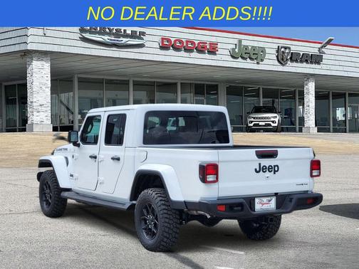 Bright White Clearcoat 2026 Jeep Gladiator Texas Trail 4x4