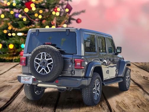 2025 Jeep Wrangler 4-Door Sahara 4x4